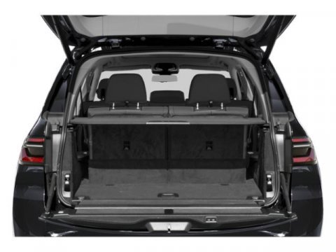 Used 2023 BMW X7 M60i image 14