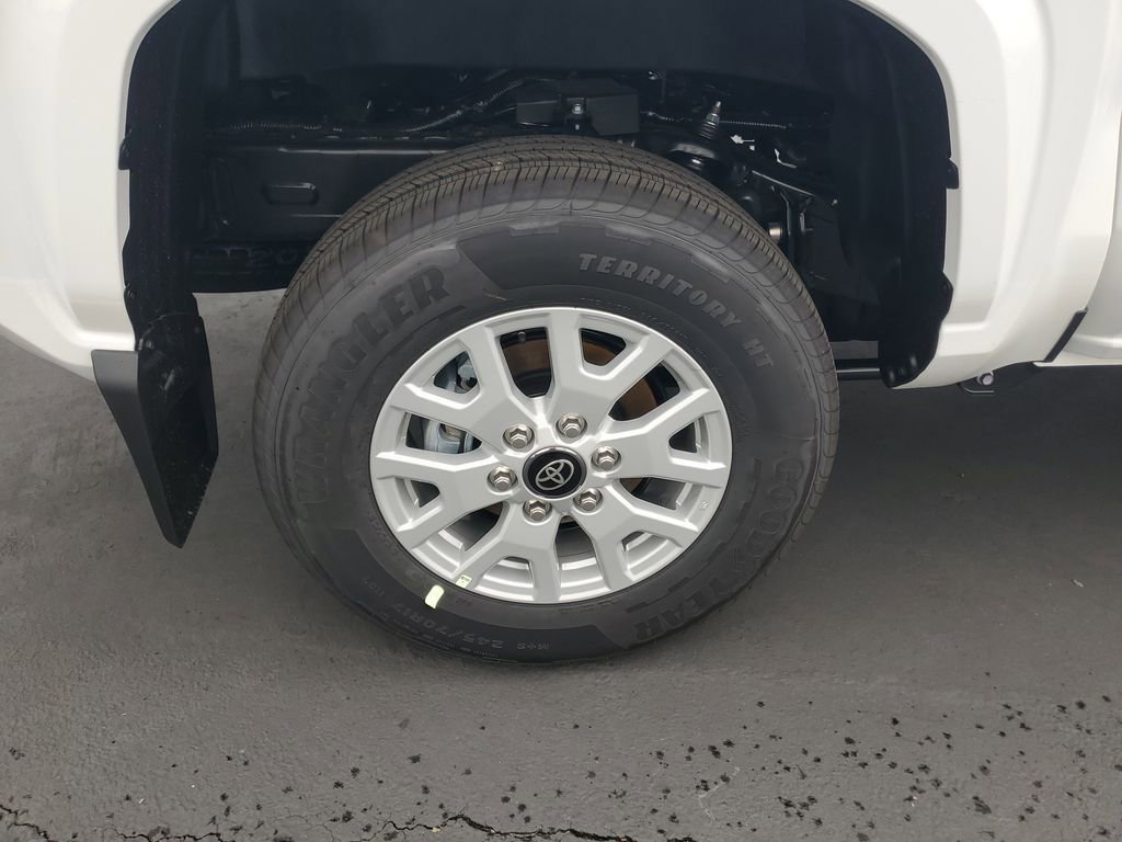 New 2026 Toyota Tacoma SR5 RWD image 10