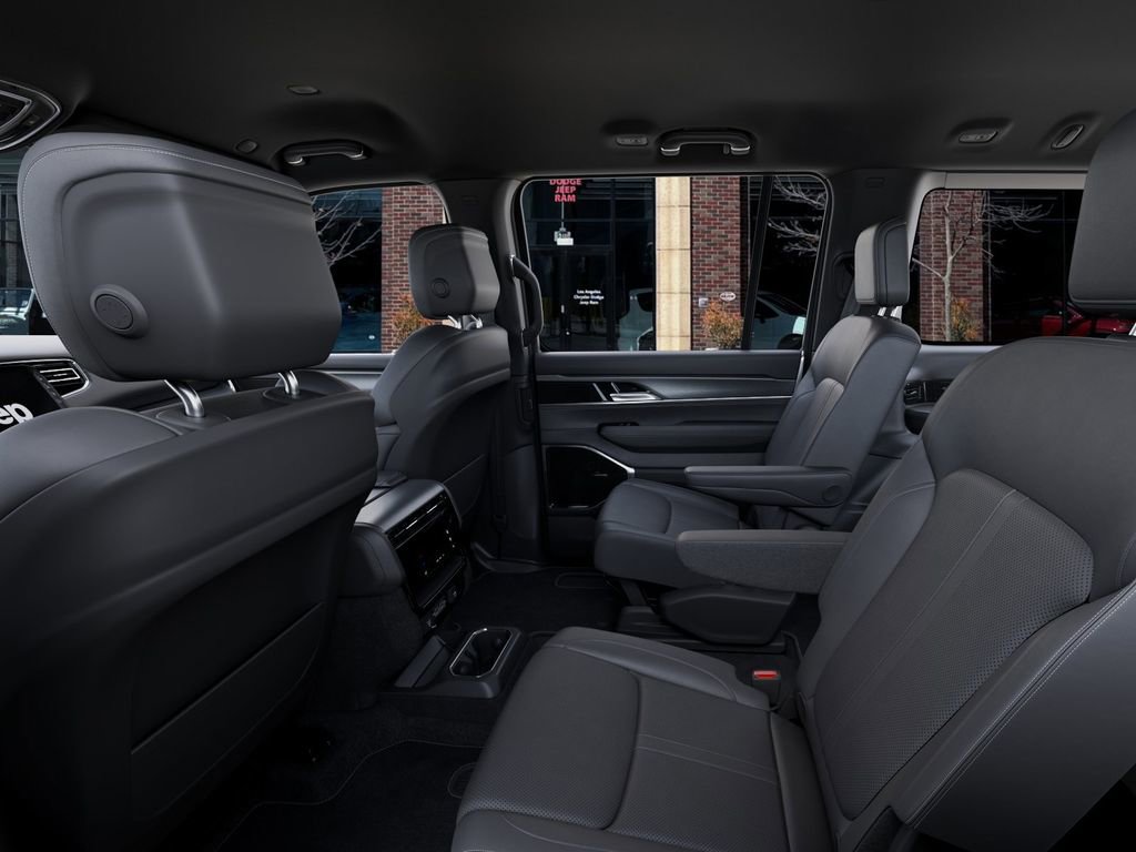 New 2026 Jeep Grand Wagoneer Limited AWD/4WD image 23