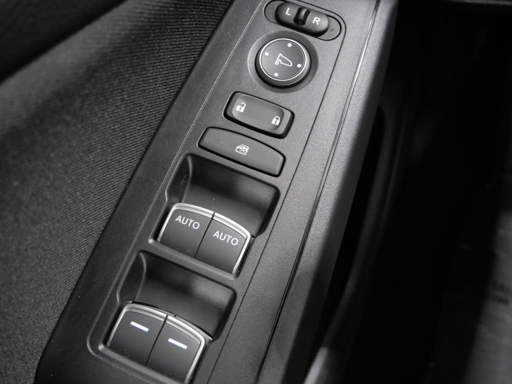 Used 2025 Honda Civic Sport image 13