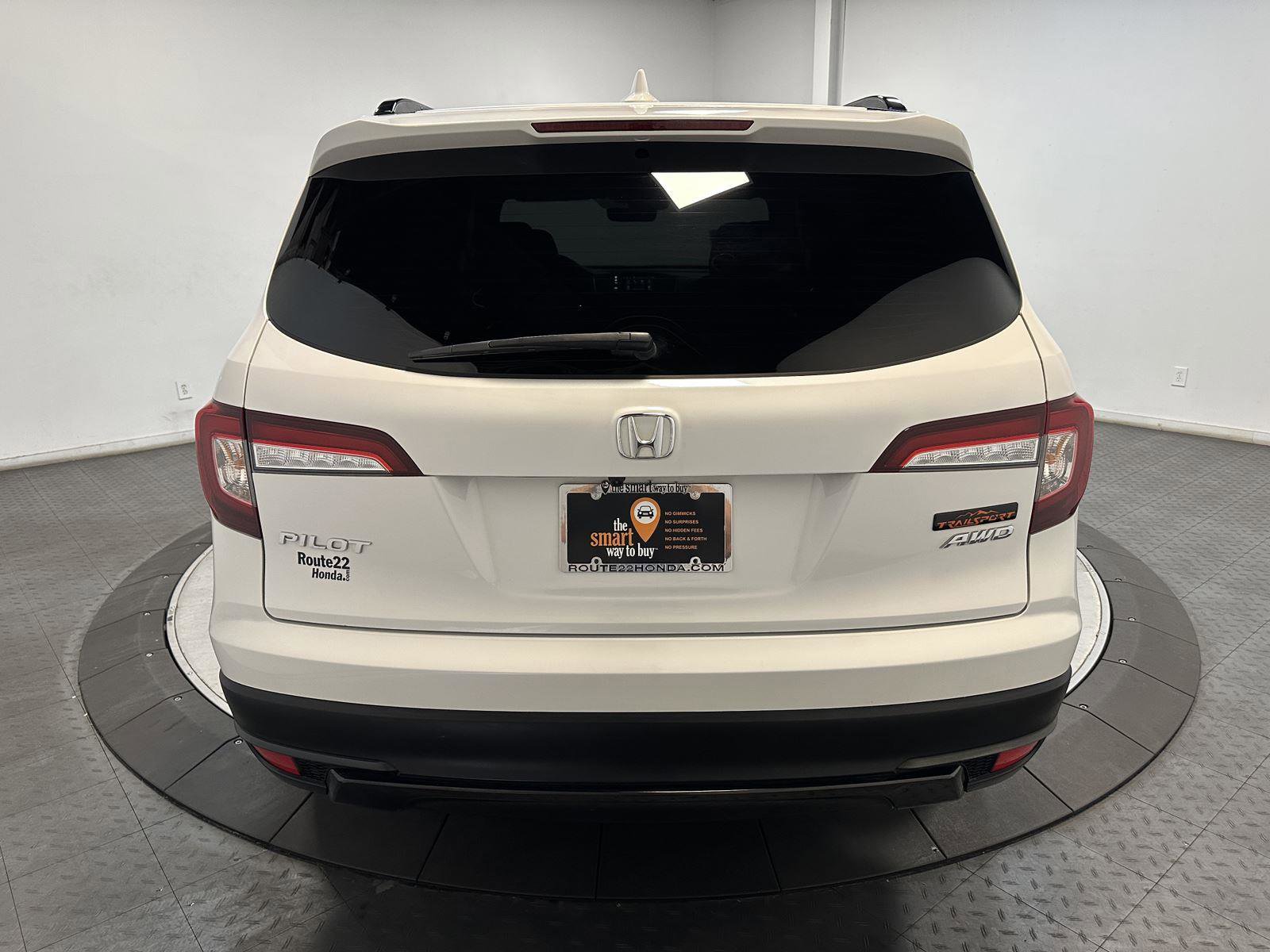 Used 2022 Honda Pilot TrailSport image 11