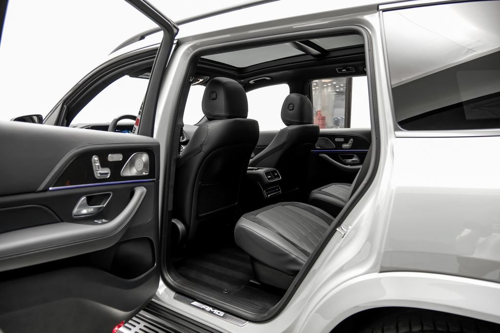 Used 2025 Mercedes-Benz GLS 63 AMG 4MATIC image 47