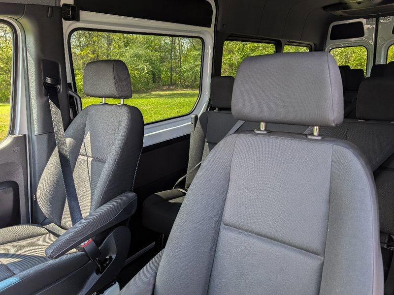 Used 2022 Mercedes-Benz Metris image 17