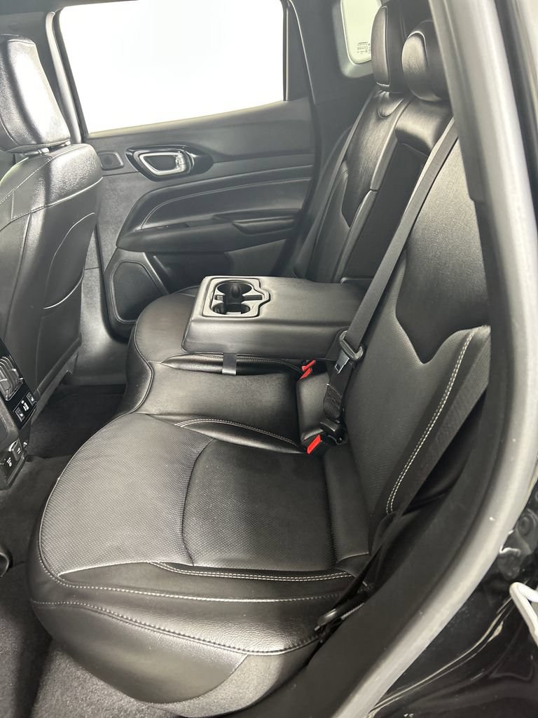 Used 2022 Jeep Compass High Altitude AWD/4WD image 17
