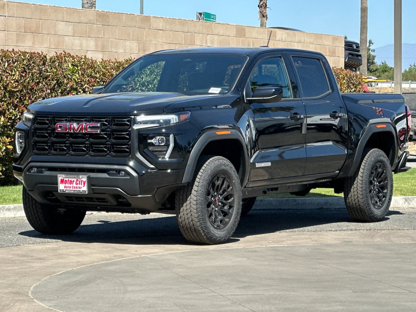 New 2026 GMC Canyon Elevation w/ Convenience Package RWD image 8