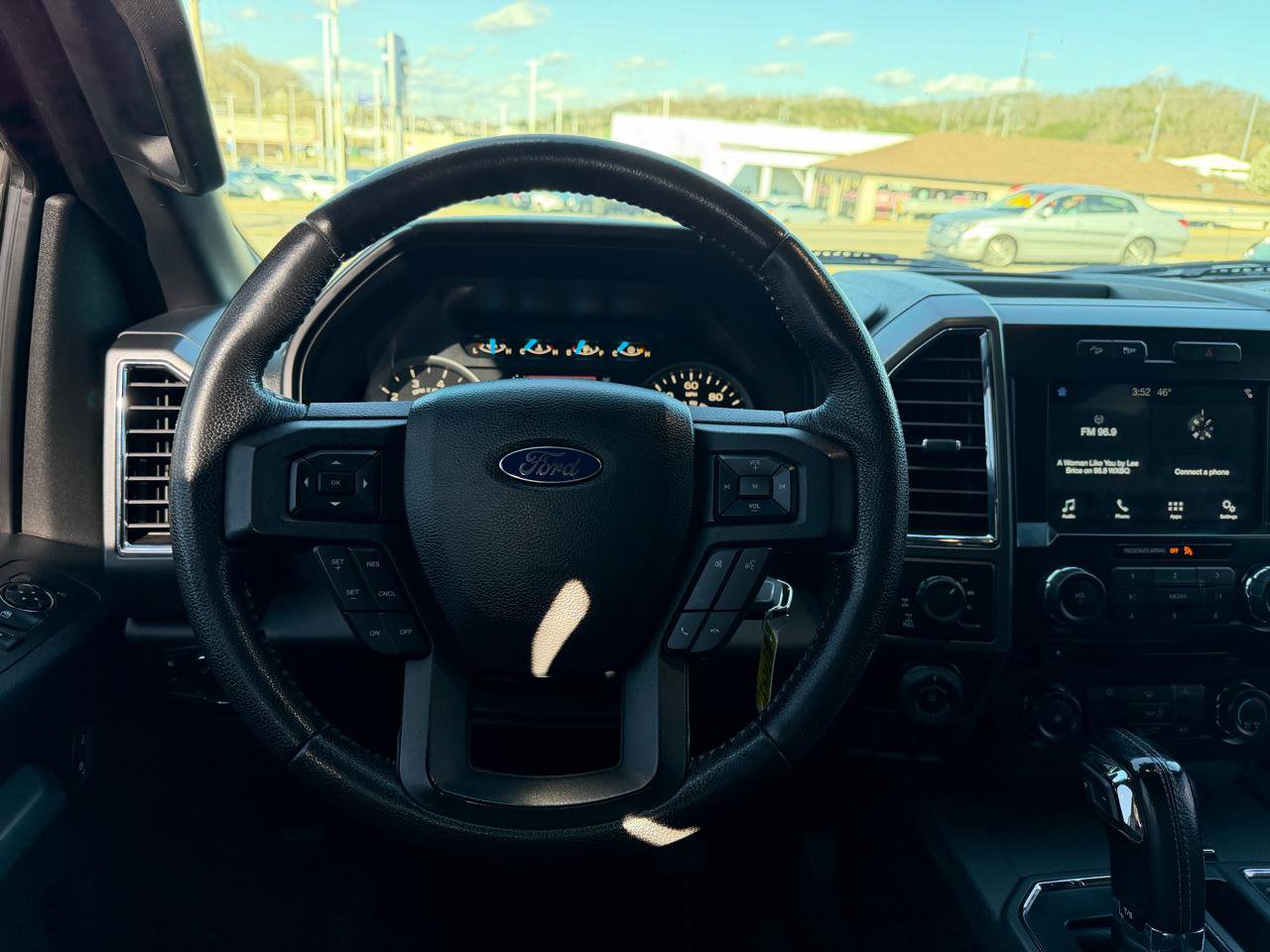 Used 2016 Ford F150 XLT w/ Equipment Group 302A Luxury image 3