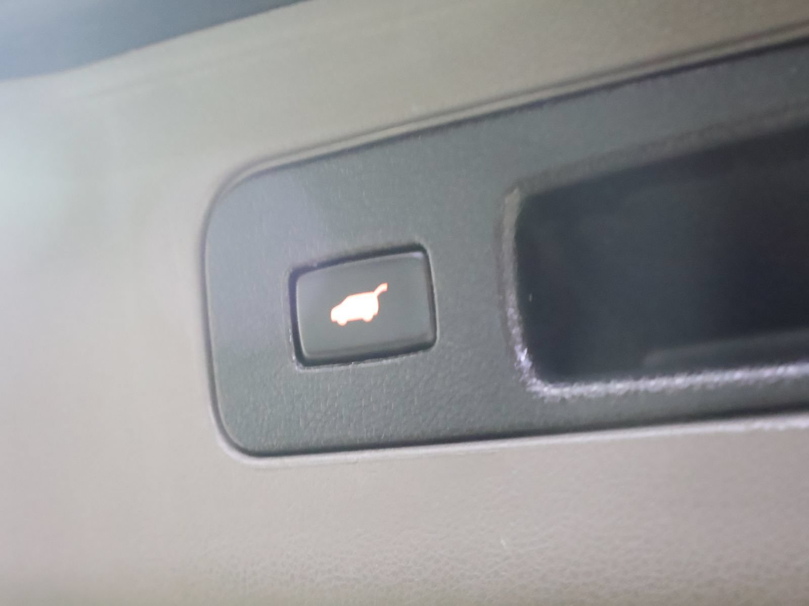 Used 2016 Honda Odyssey Touring image 13