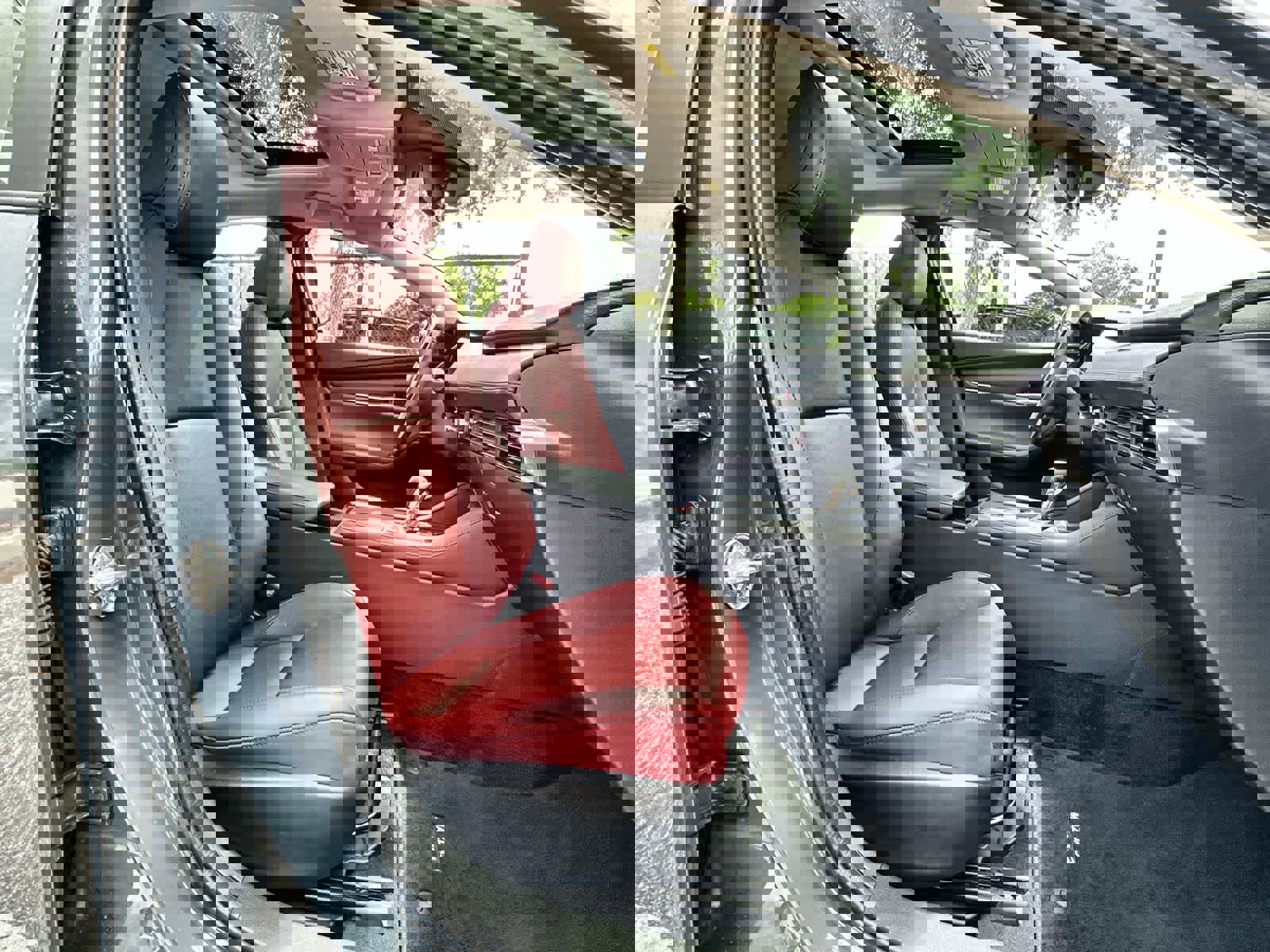 Used 2023 MAZDA MAZDA3 s image 9