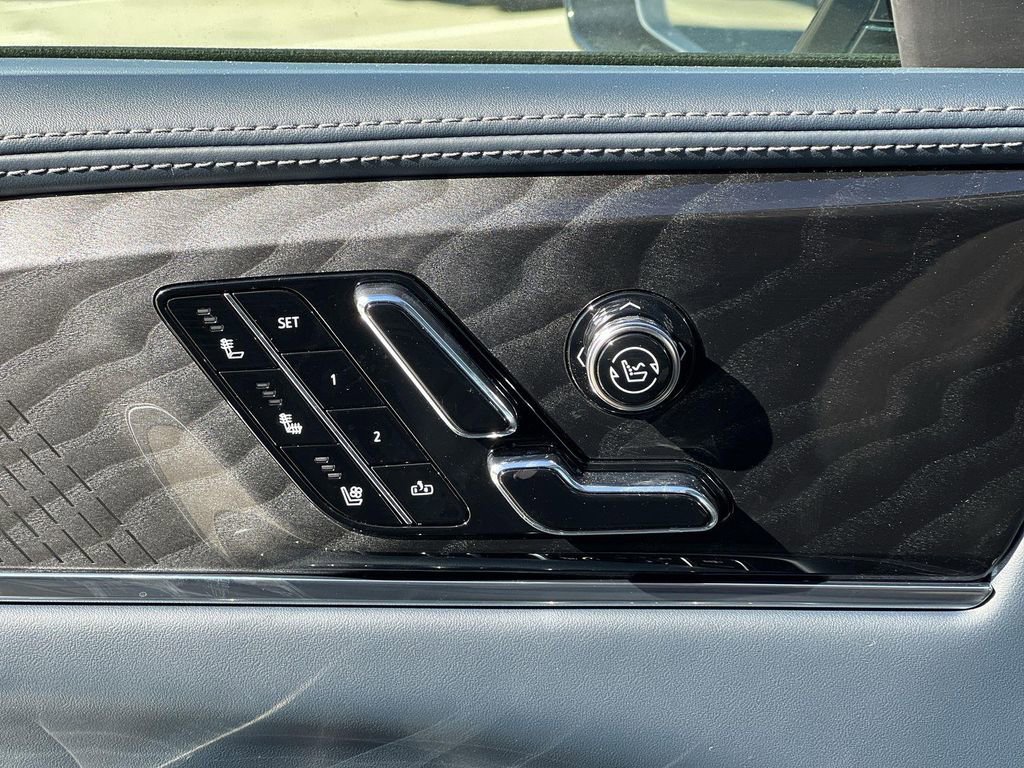 New 2025 Cadillac Escalade IQ Luxury 2 image 22