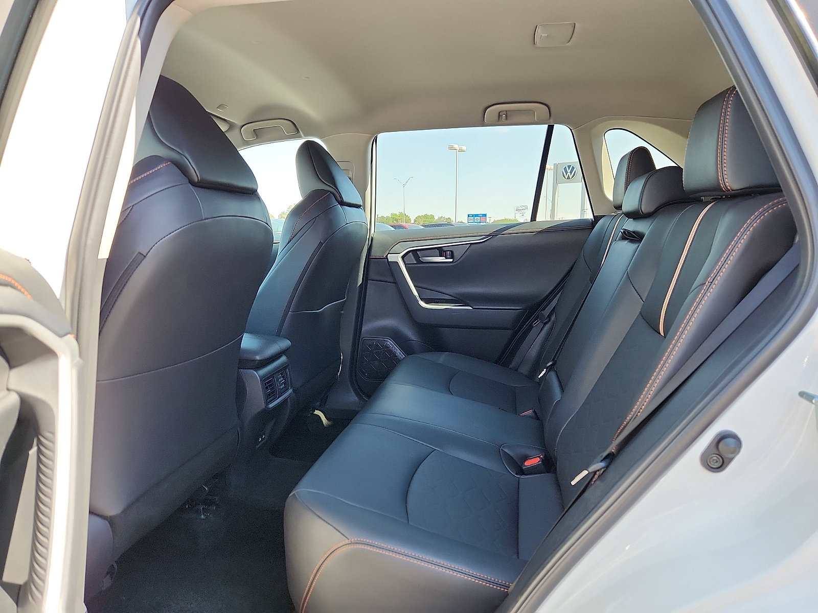 Used 2024 Toyota RAV4 Adventure AWD/4WD image 12