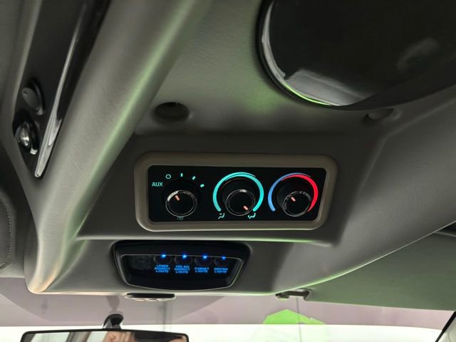 Used 2017 Chevrolet Express 2500 Extended image 34