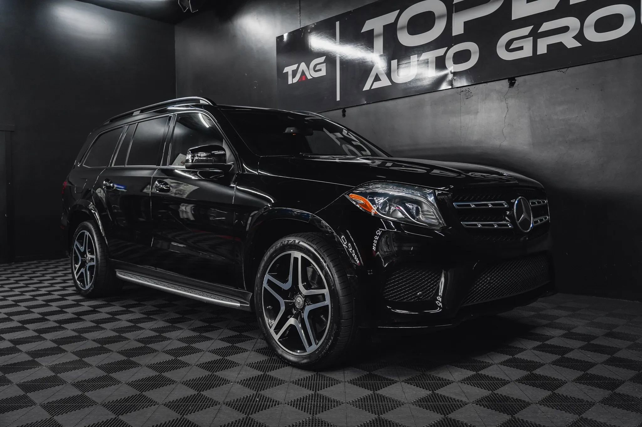 Used 2017 Mercedes-Benz GLS 550 GLS 550 Sport Utility 4D image 20