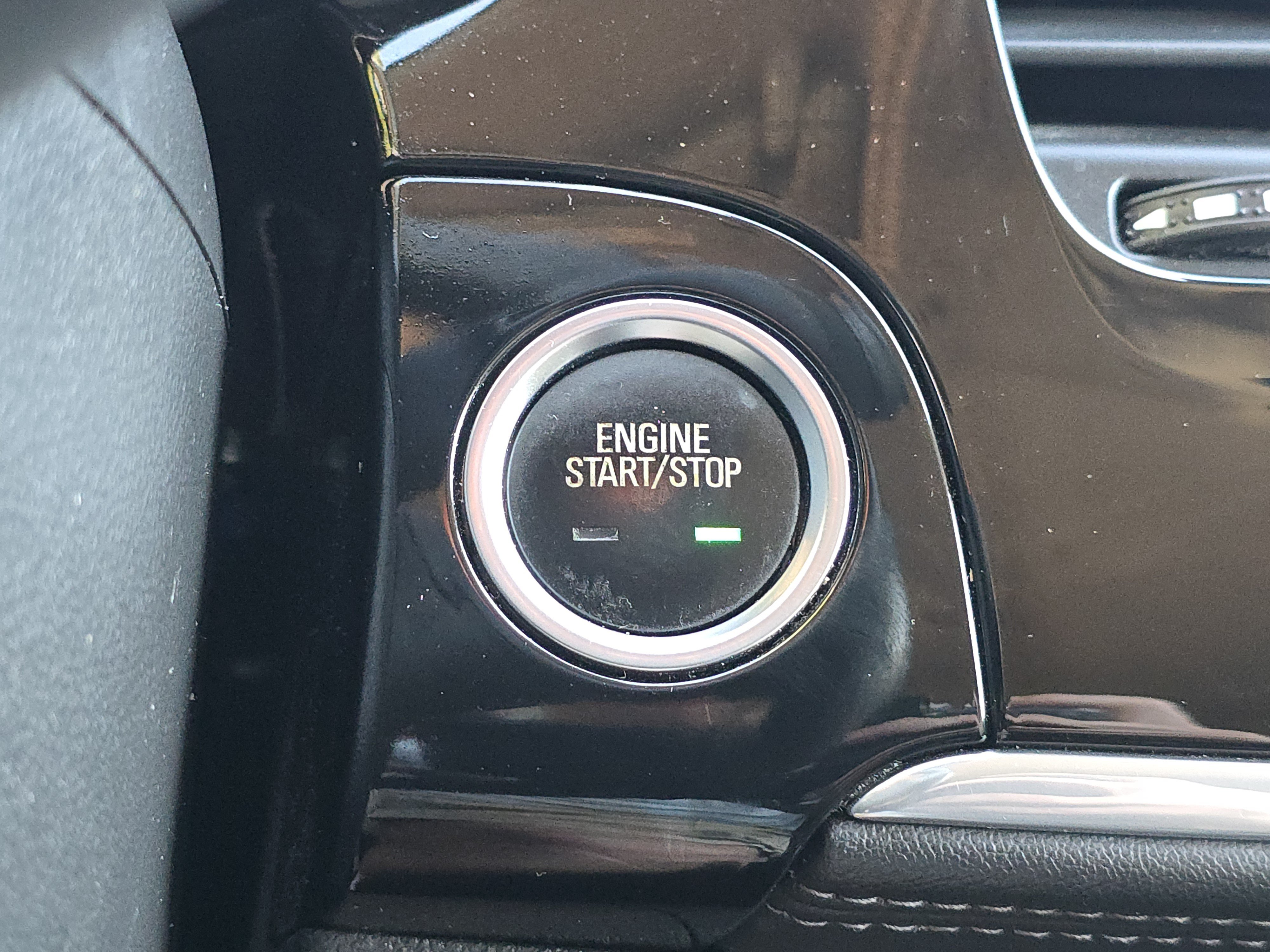 Used 2020 Buick Encore Preferred FWD image 12
