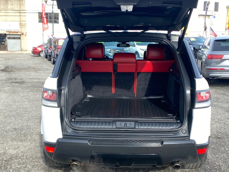 Used 2015 Land Rover Range Rover Sport HSE AWD/4WD image 10