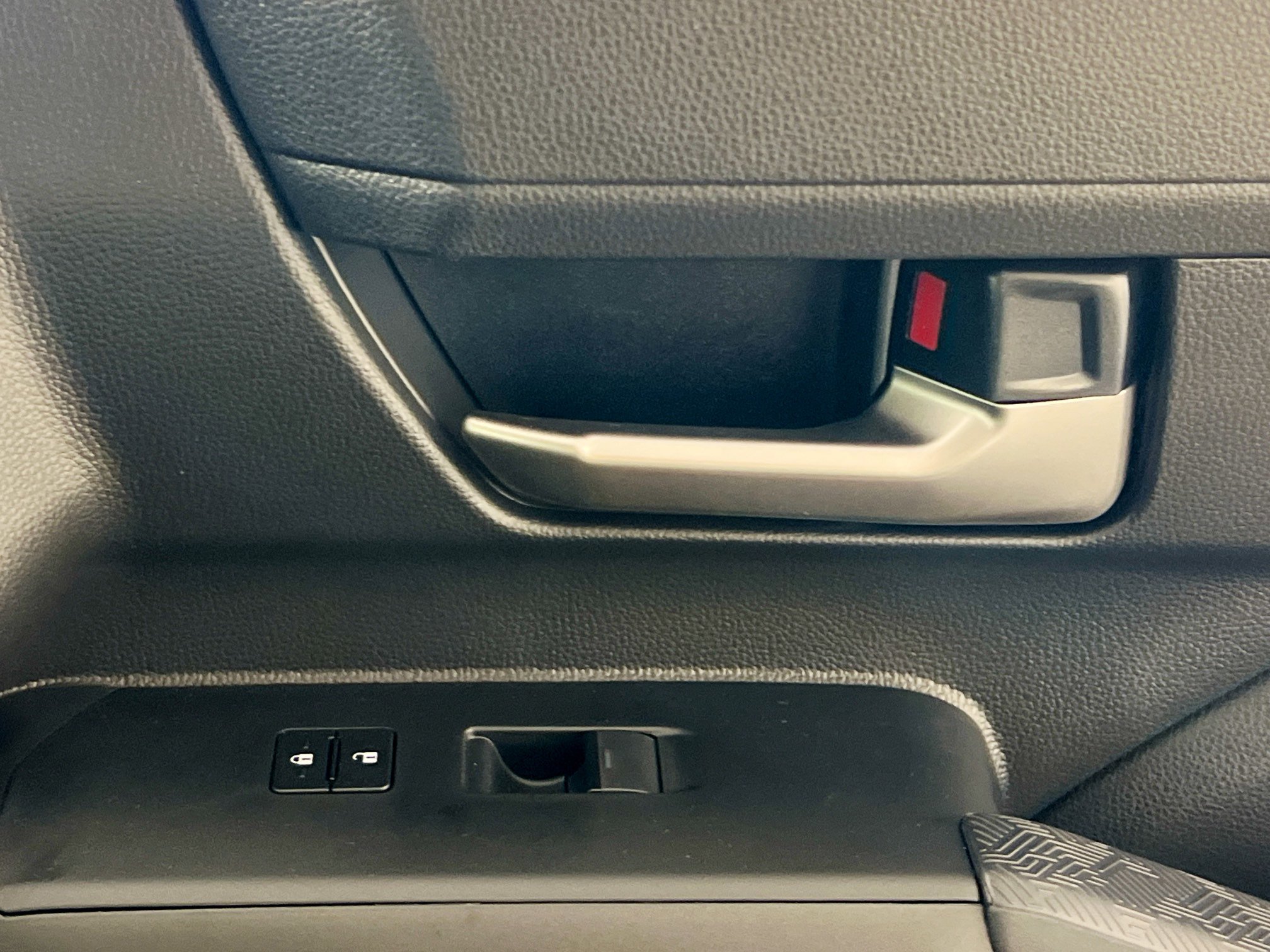 New 2025 Toyota Tacoma TRD Sport image 32