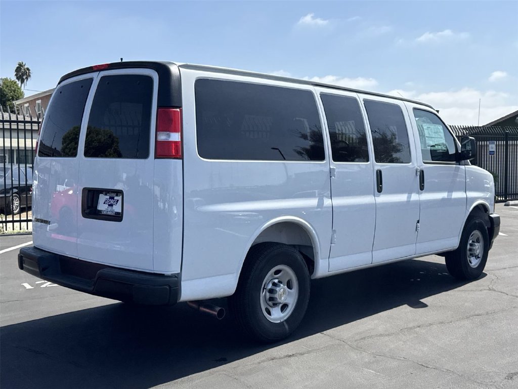 New 2026 Chevrolet Express 2500 LS RWD image 5