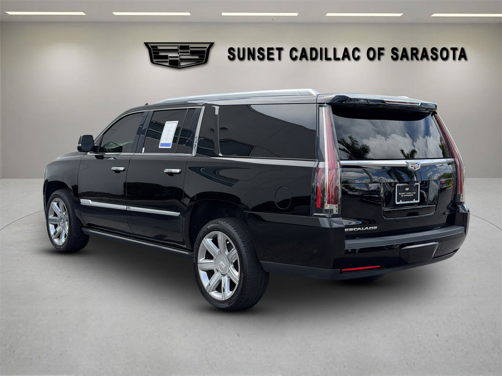 Used 2020 Cadillac Escalade ESV Premium Luxury AWD/4WD image 5