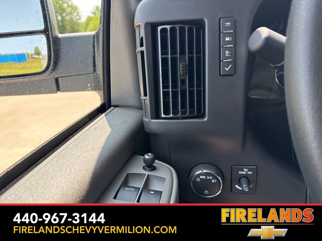 New 2025 Chevrolet Express 2500 w/ Driver Convenience Package image 19