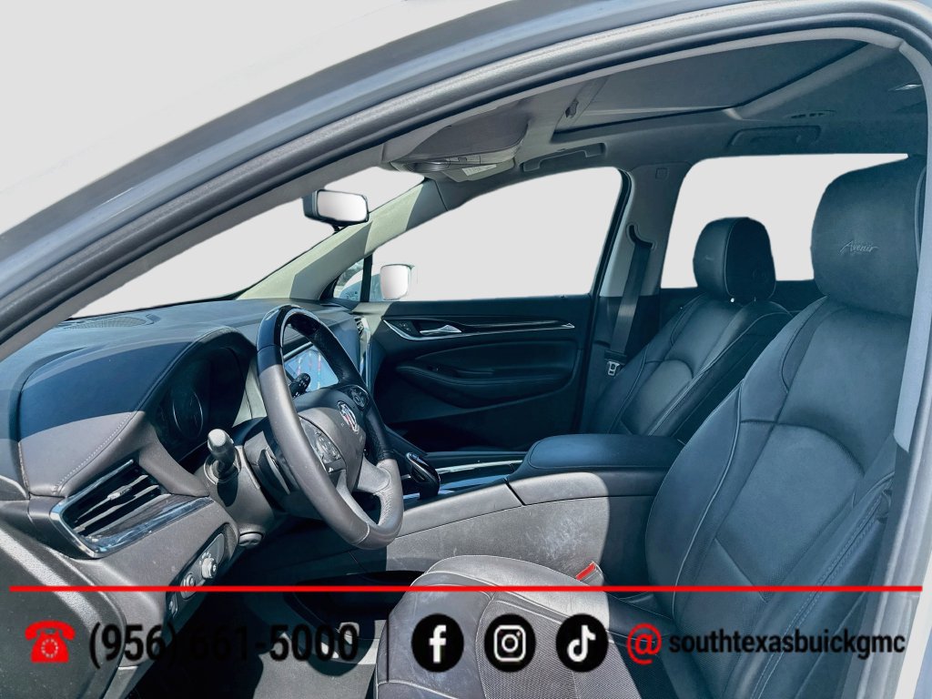 Used 2020 Buick Enclave Avenir w/ Avenir Technology Package FWD image 12