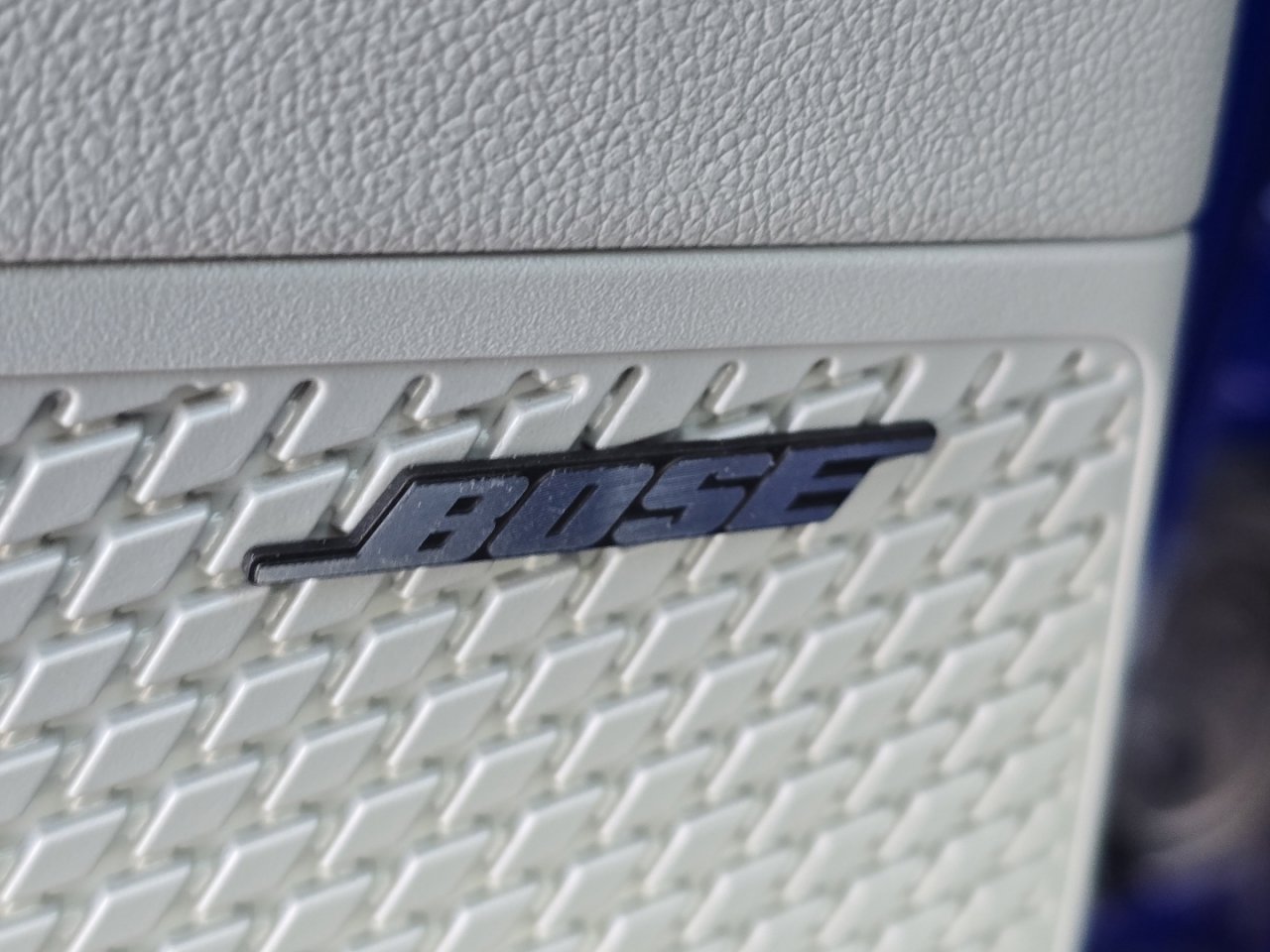 Used 2024 Hyundai Elantra Limited image 10