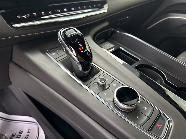 Used 2023 Cadillac Escalade ESV V image 19