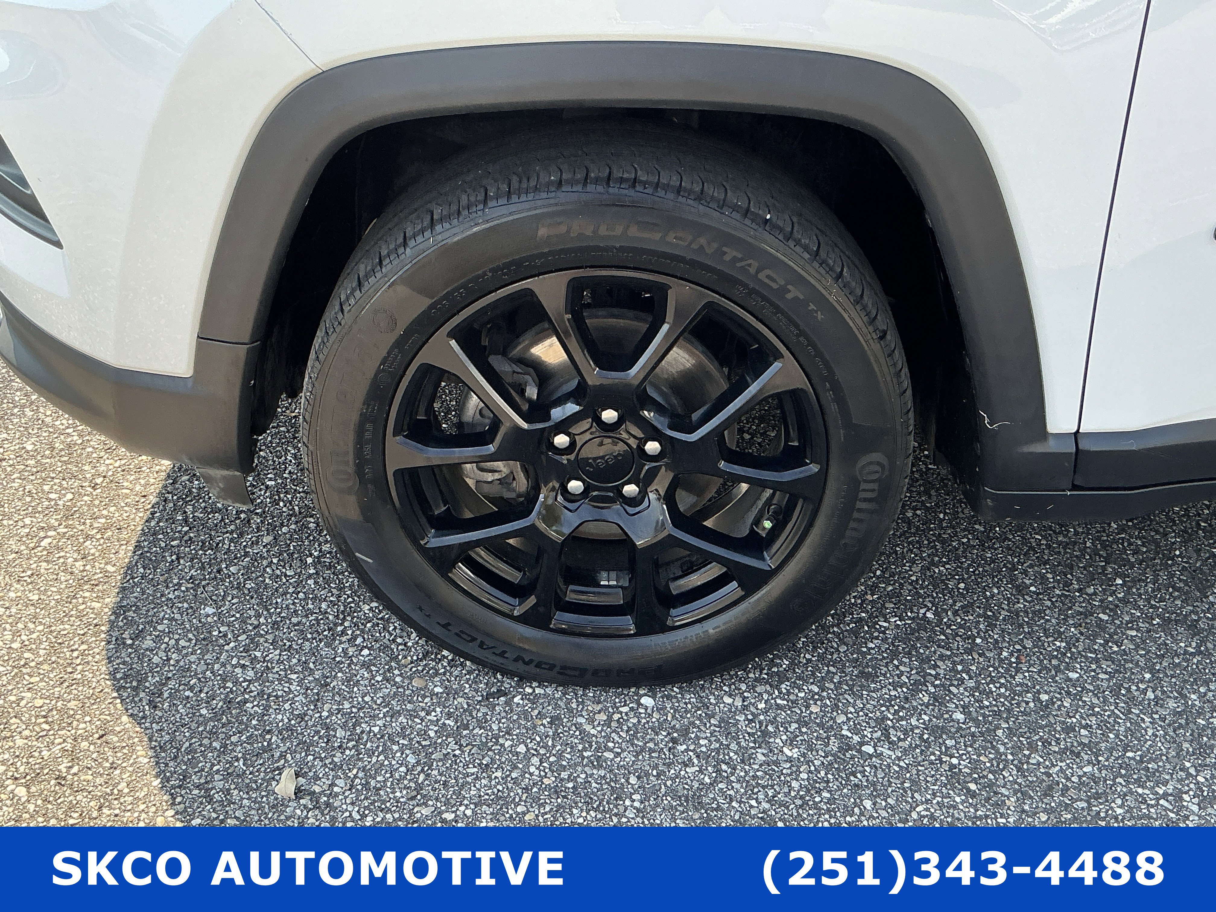 Used 2022 Jeep Compass Altitude image 9