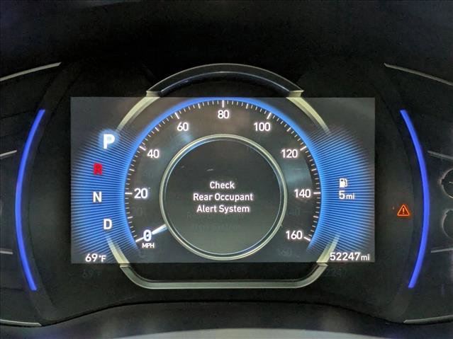 Used 2020 Hyundai Santa Fe Limited image 11