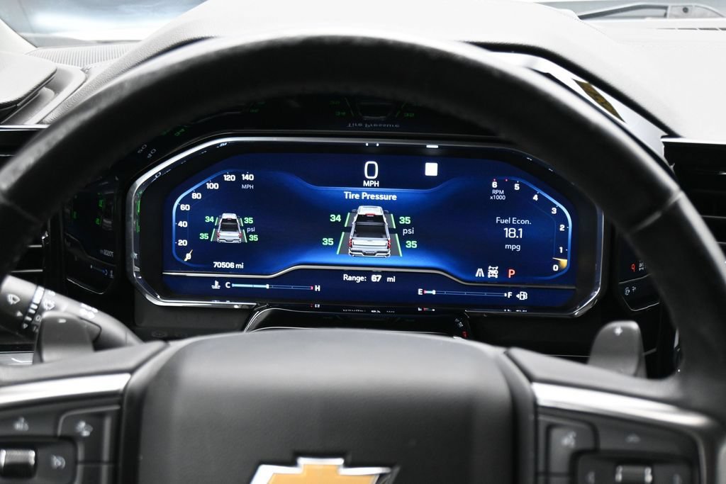 Used 2023 Chevrolet Silverado 1500 LTZ AWD/4WD image 17