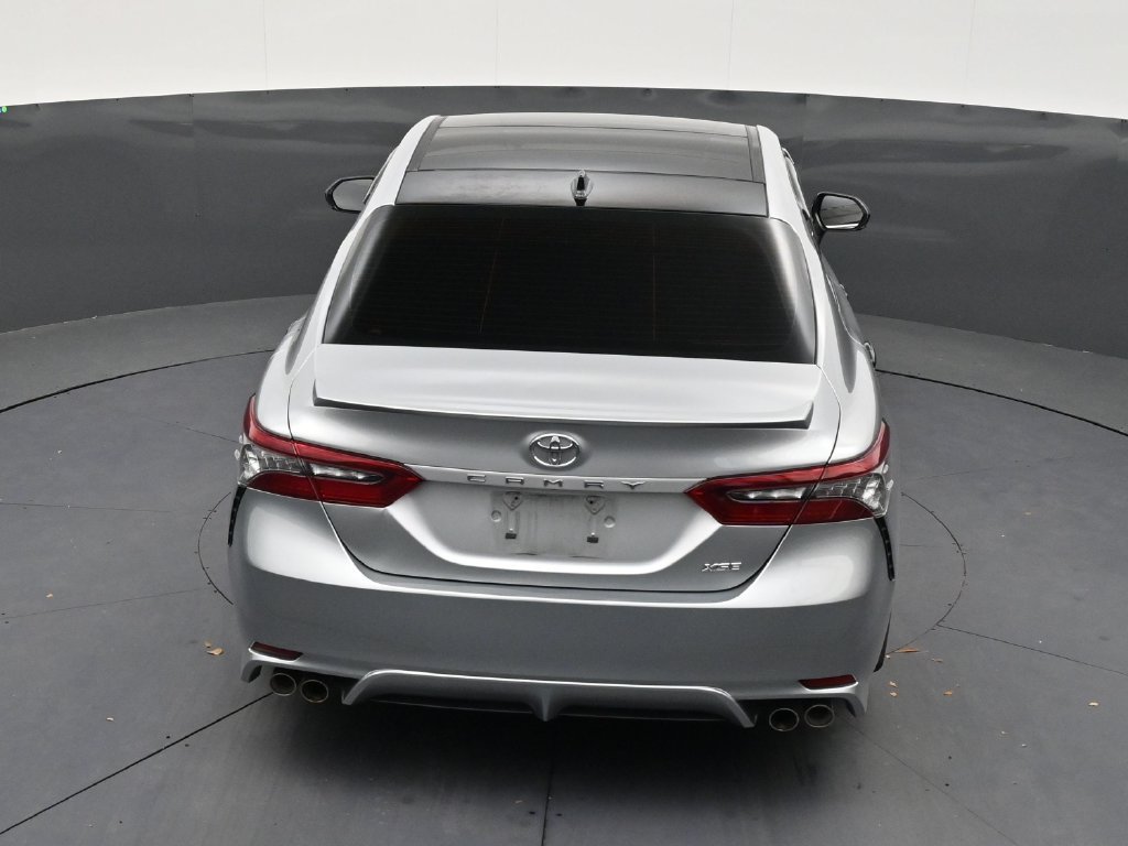Used 2022 Toyota Camry XSE FWD image 15