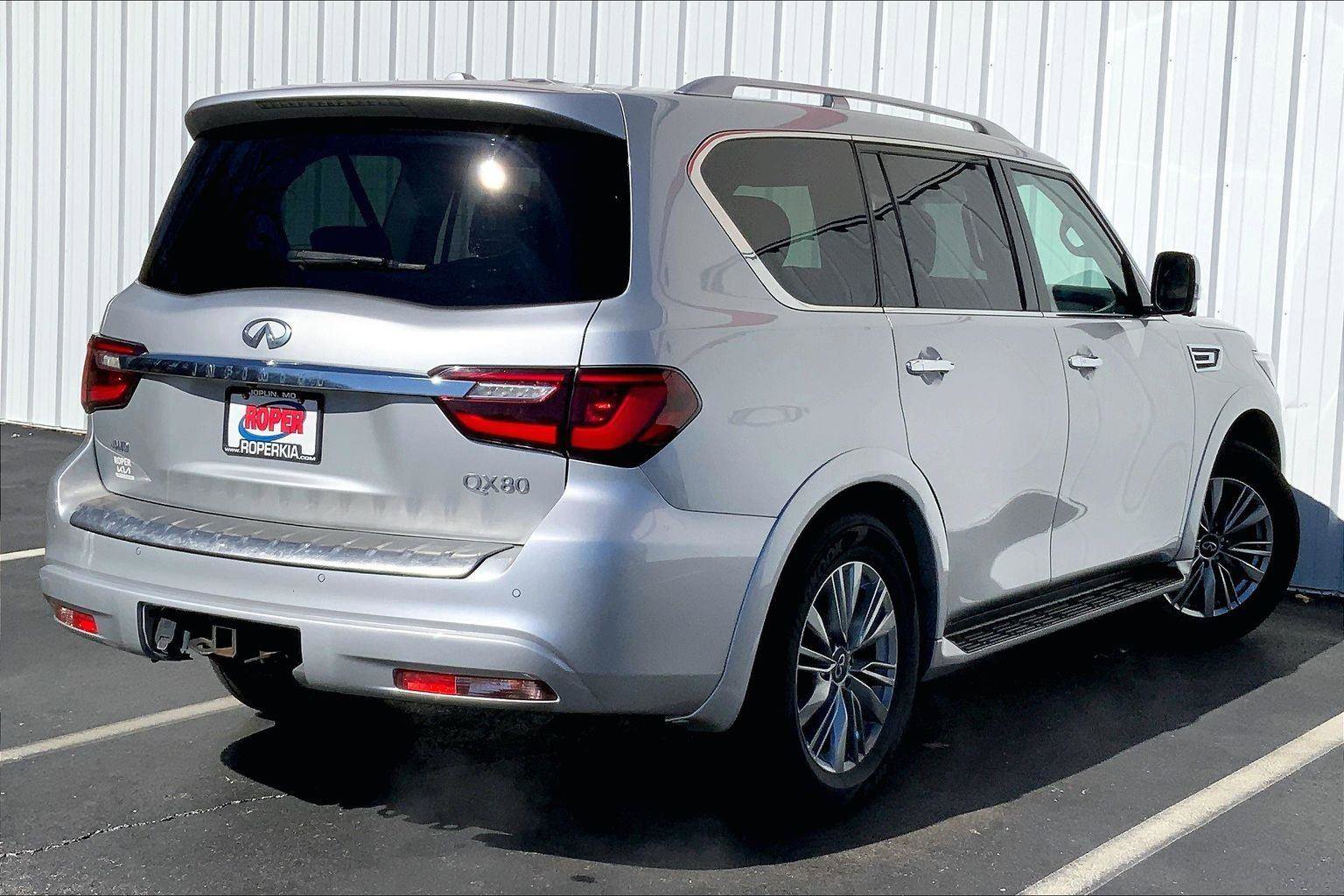 Used 2021 INFINITI QX80 Luxe image 11