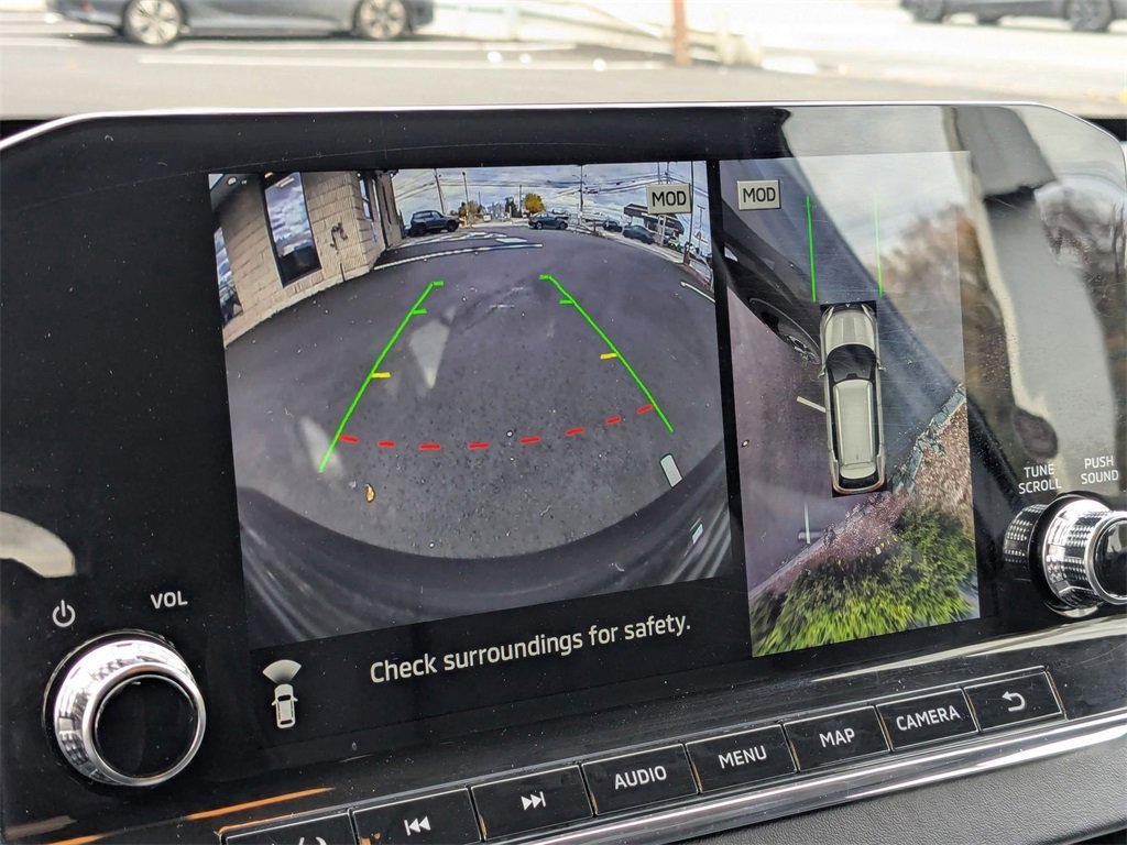 Used 2024 Mitsubishi Outlander SEL image 28