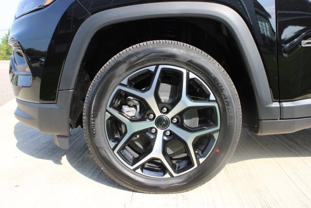 New 2026 Jeep Compass Limited AWD/4WD image 27