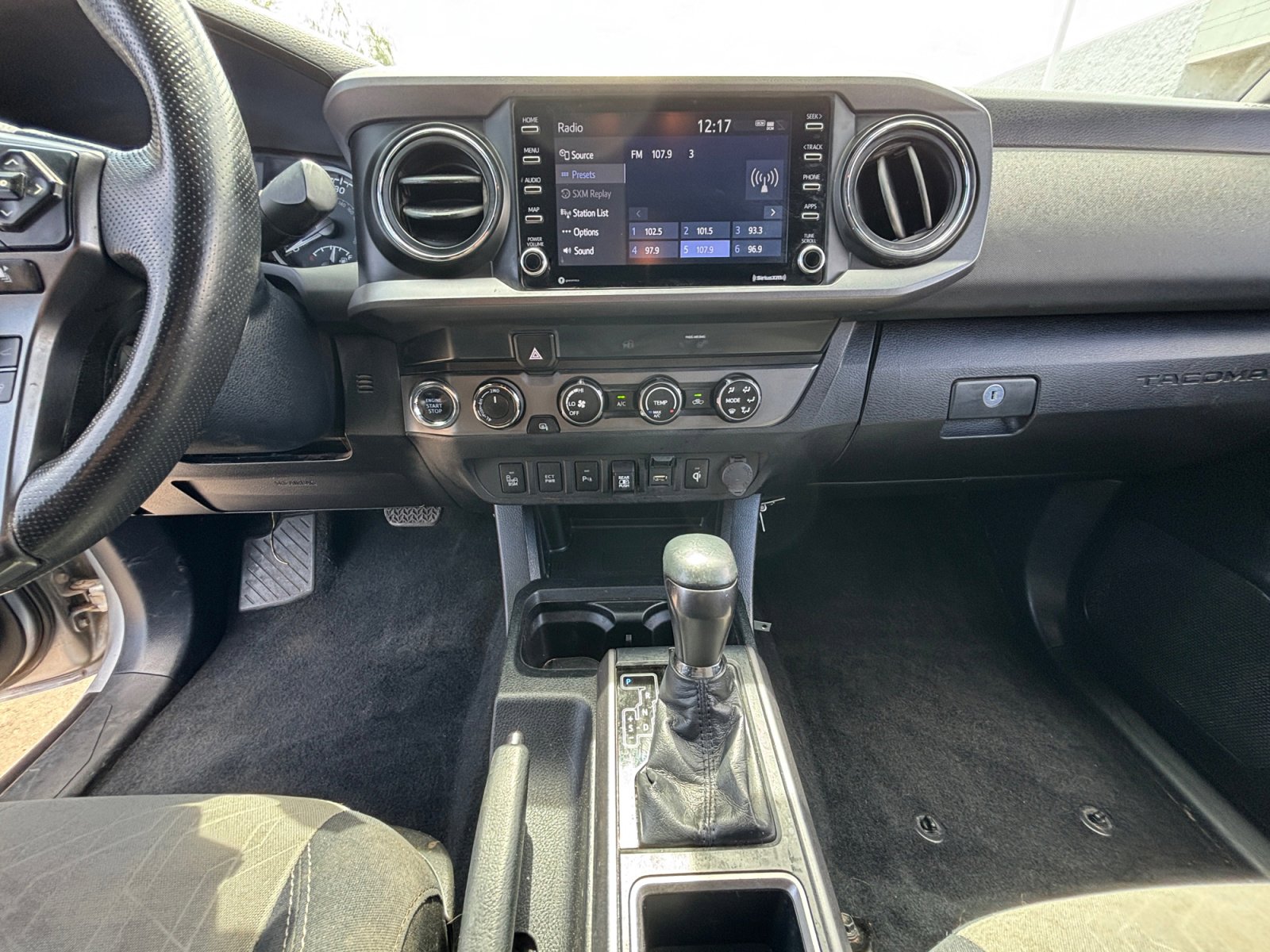 Used 2020 Toyota Tacoma TRD Off-Road w/ Technology Package image 19