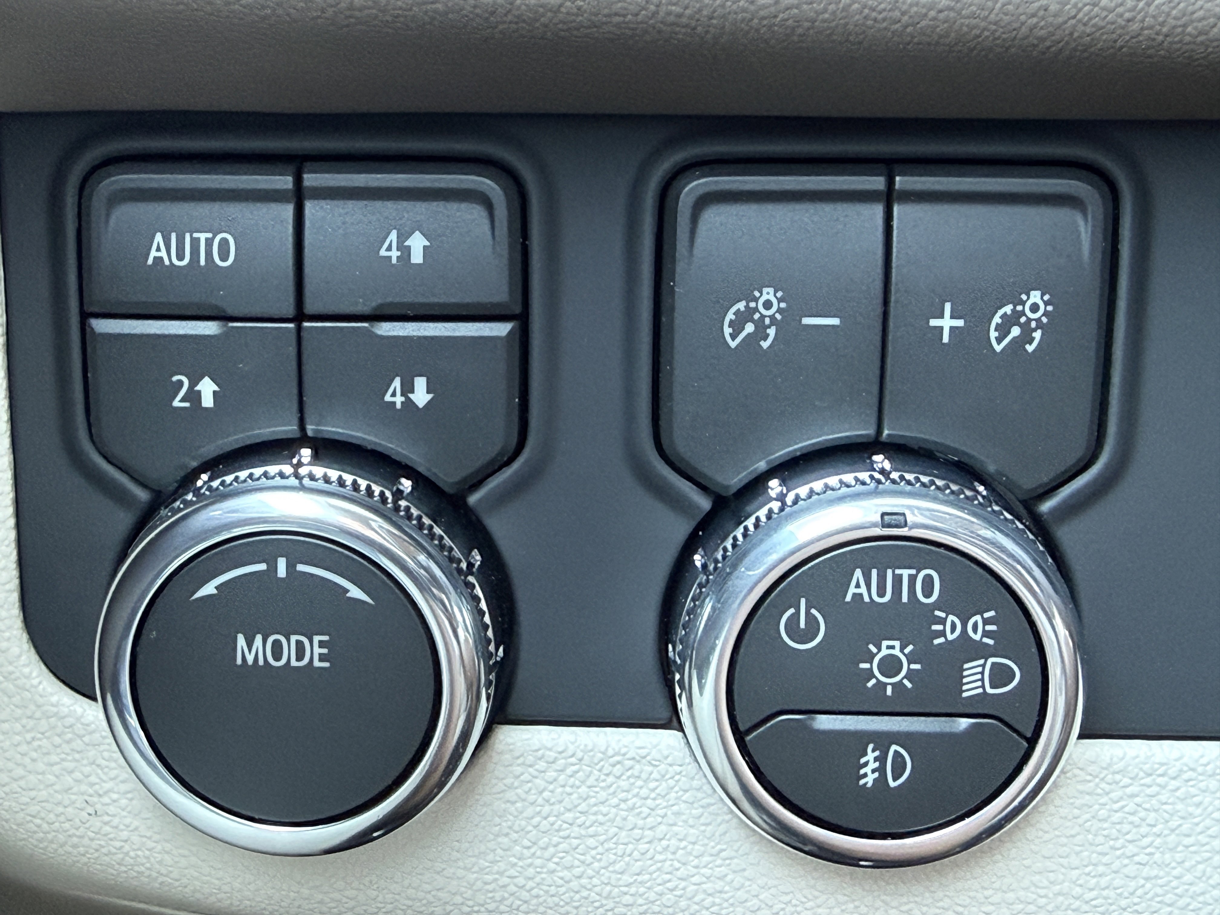 New 2026 GMC Yukon Denali image 41