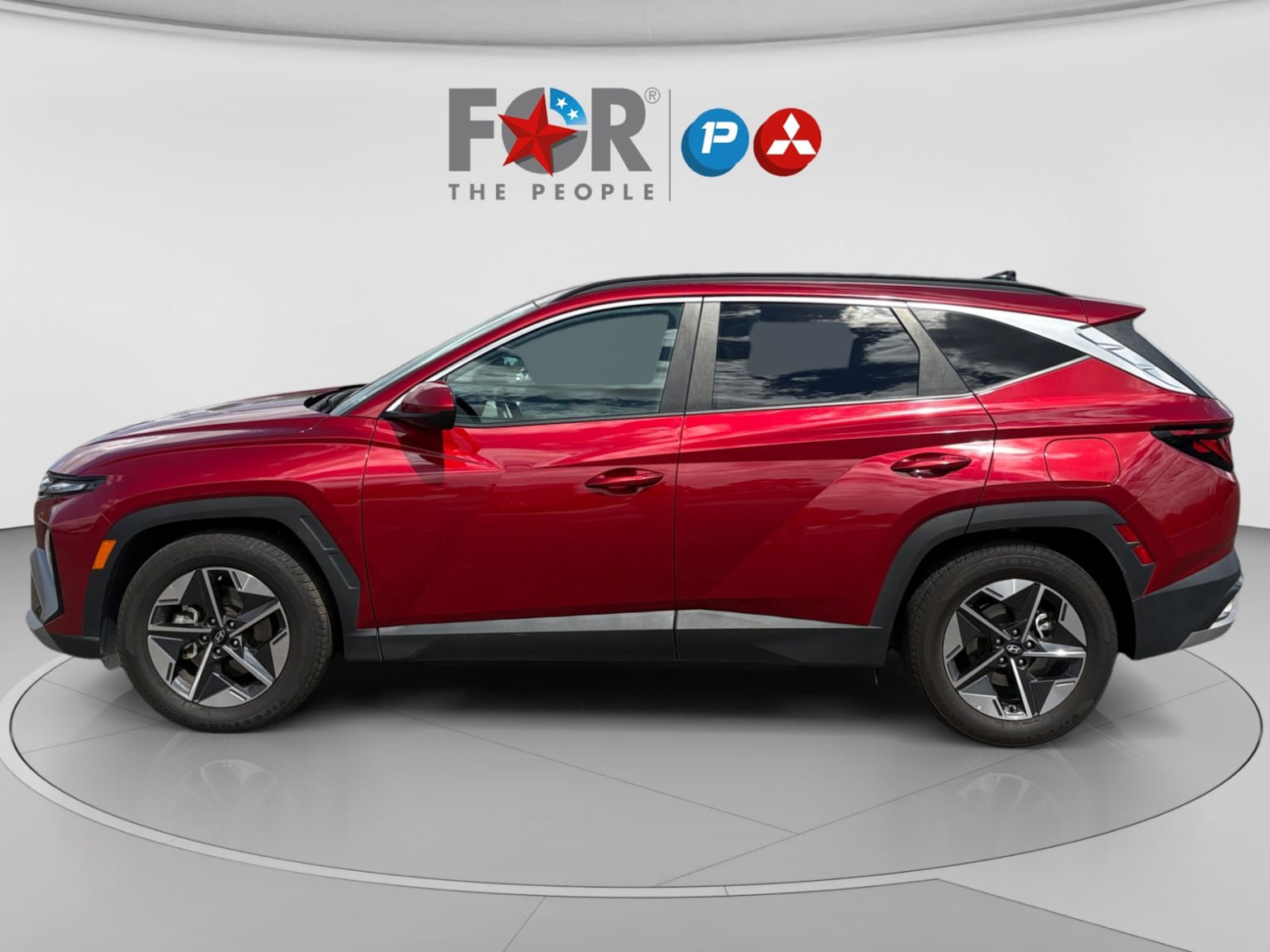 Used 2025 Hyundai Tucson SEL FWD image 2