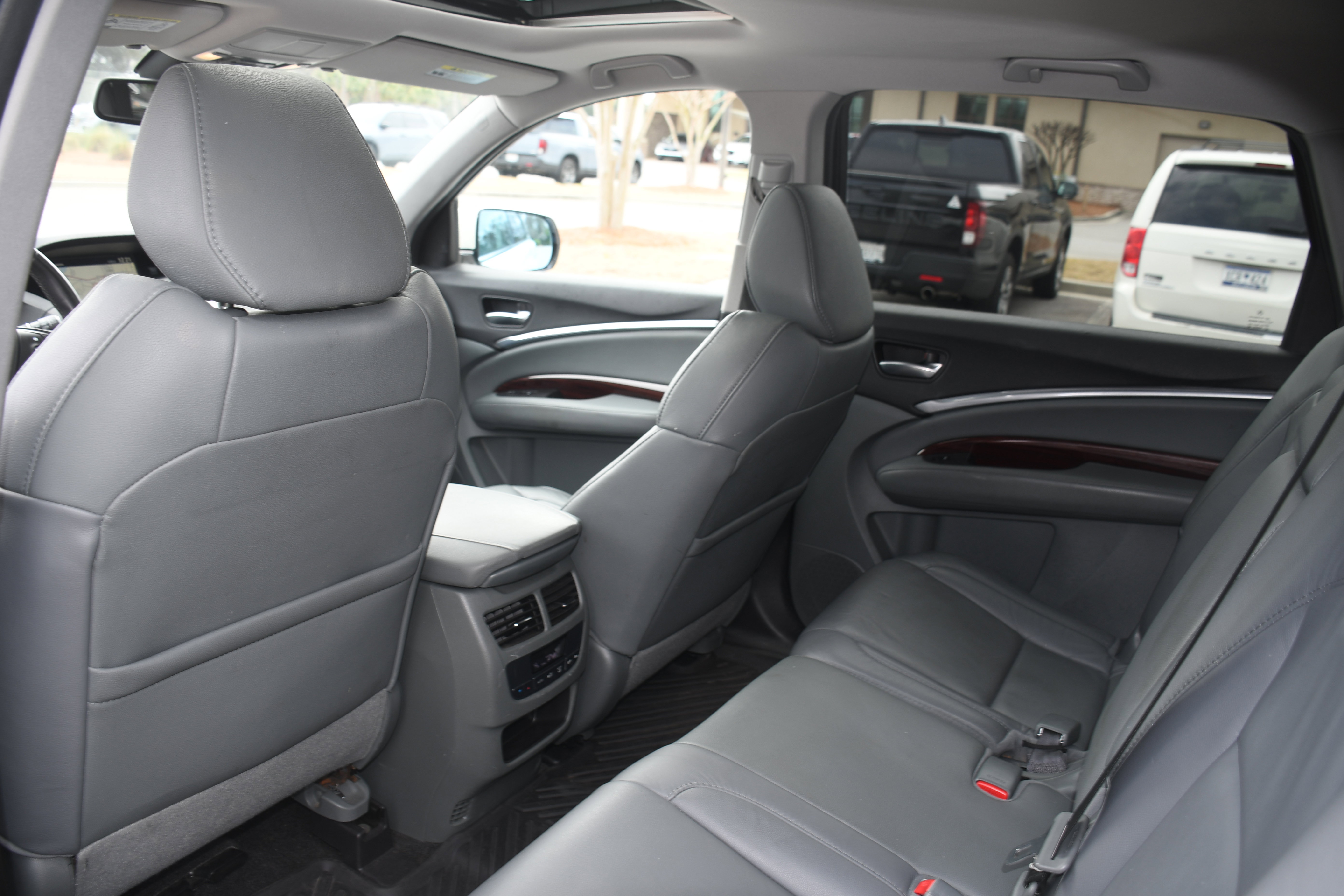 Used 2015 Acura MDX SH-AWD w/ Technology Package image 17