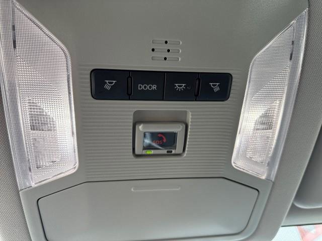 Used 2022 Toyota RAV4 LE image 13