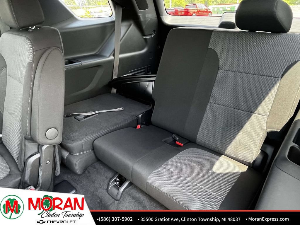 Certified 2023 Chevrolet Traverse LT FWD image 10