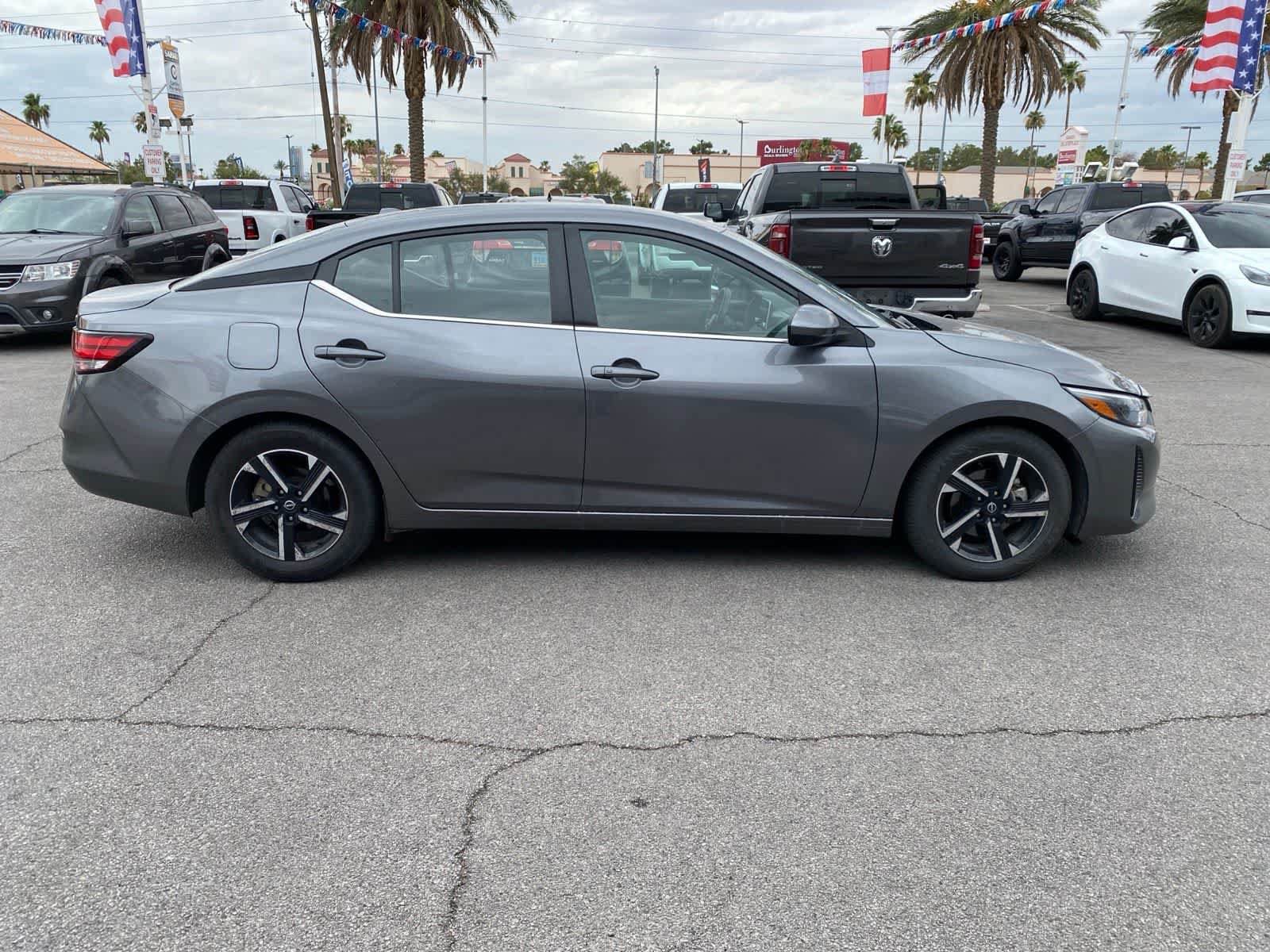 Used 2024 Nissan Sentra SV FWD image 5