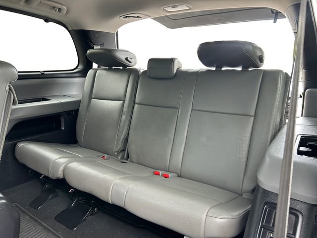 Used 2019 Toyota Sequoia Platinum AWD/4WD image 16