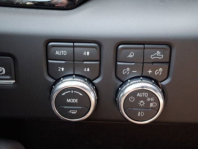 New 2026 GMC Sierra 3500 AT4 w/ AT4 Premium Plus Package AWD/4WD image 19