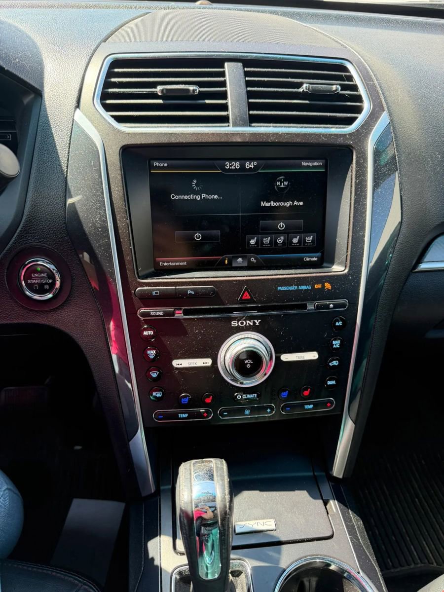 Used 2016 Ford Explorer Sport w/ Equipment Group 401A AWD/4WD image 4