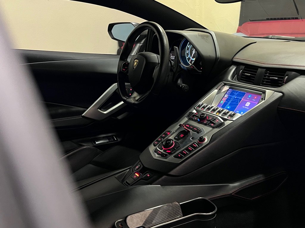 Used 2012 Lamborghini Aventador LP 700-4 image 54