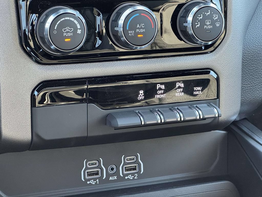 New 2026 RAM 1500 Big Horn w/ Back Country Package AWD/4WD image 20