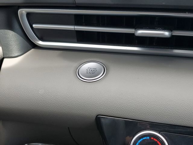 Used 2026 Hyundai Elantra Sport image 28