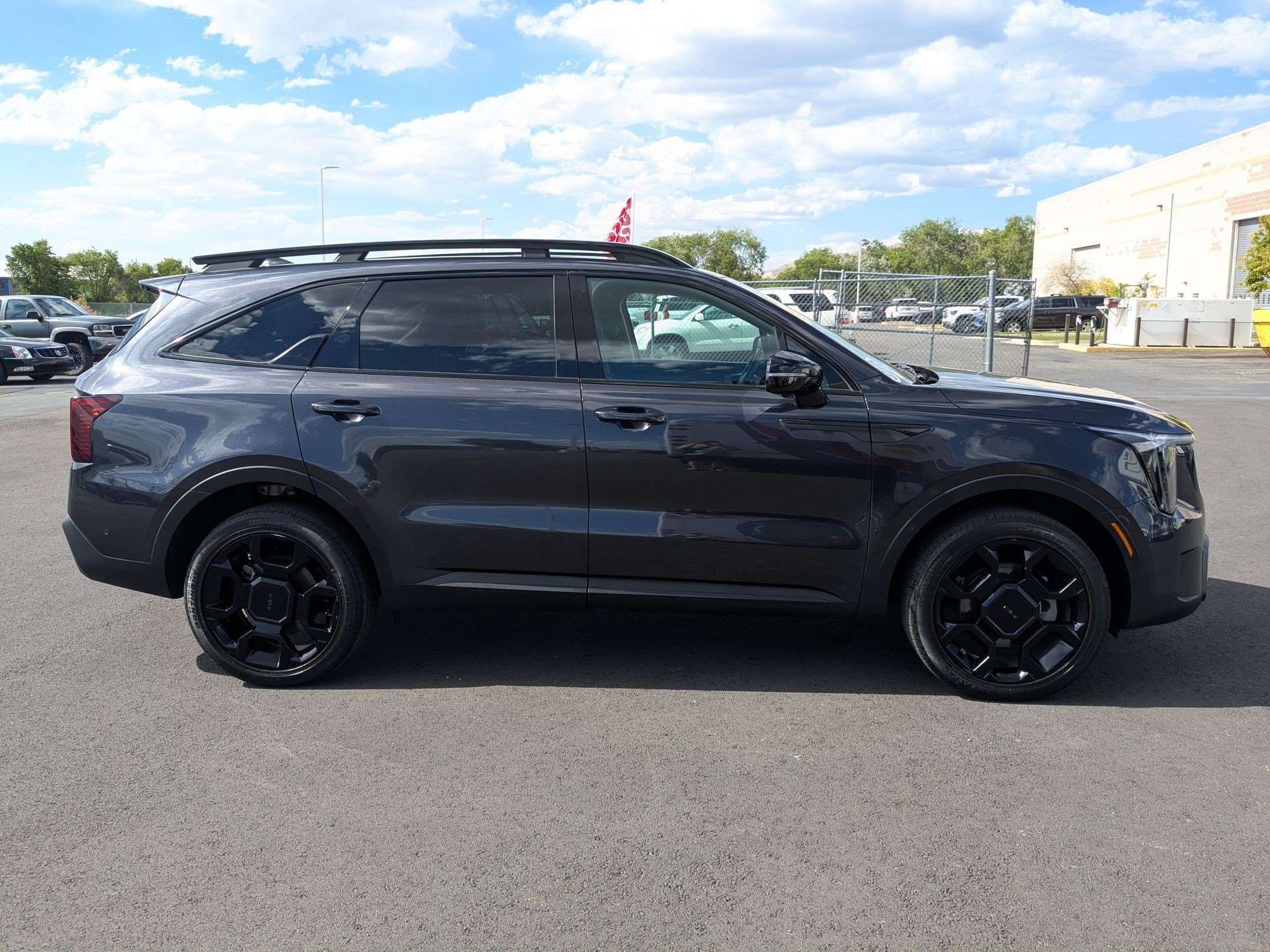 Certified 2025 Kia Sorento SX AWD/4WD image 6
