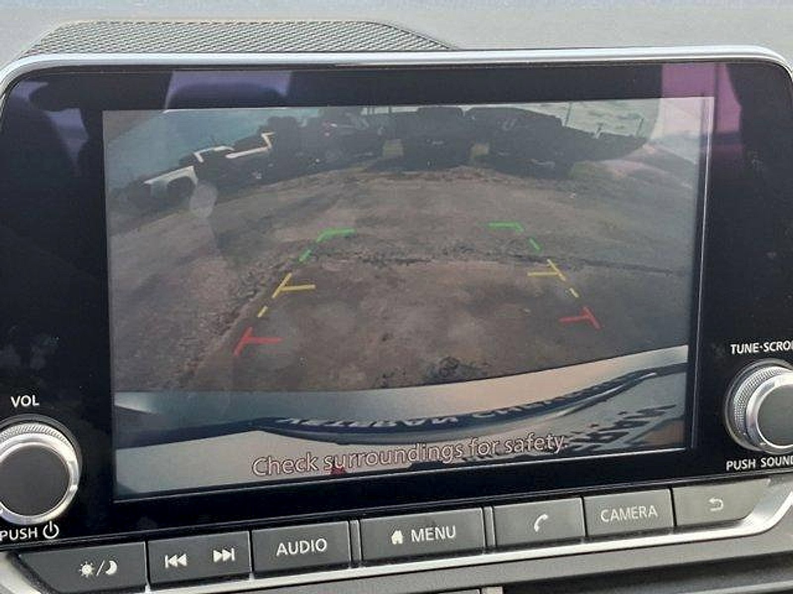 Used 2024 Nissan Altima 2.5 SV FWD image 14