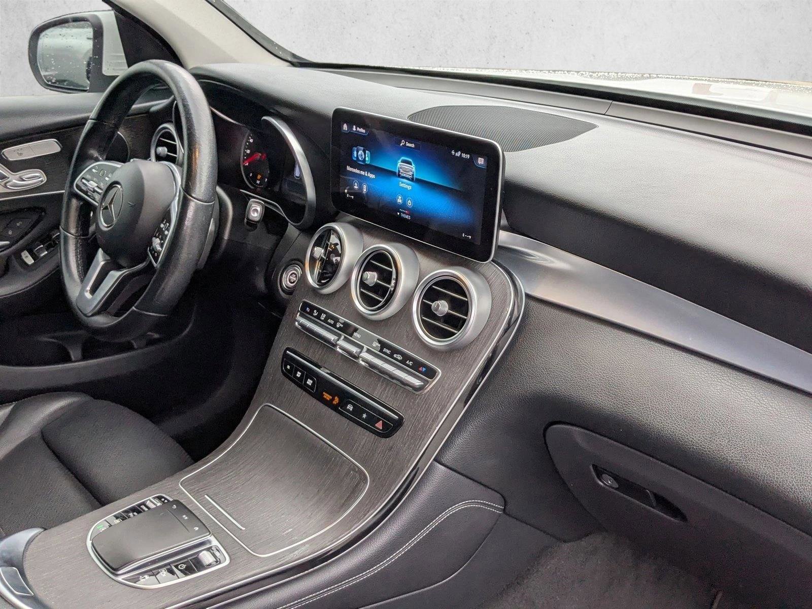Used 2021 Mercedes-Benz GLC 300 image 20