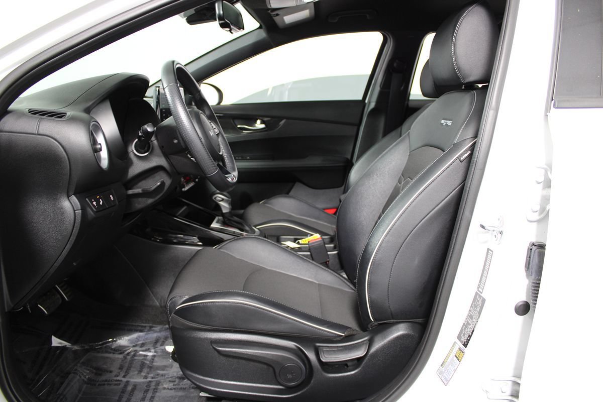 Used 2024 Kia Forte GT-Line FWD image 8