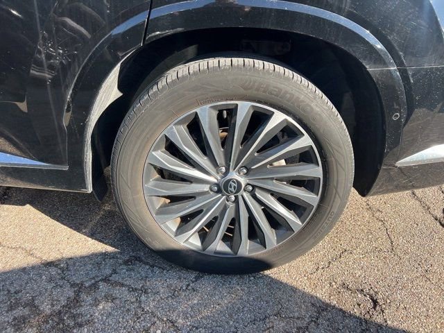 Used 2024 Hyundai Palisade Calligraphy image 5